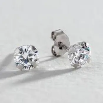 Much more White Gold Earring