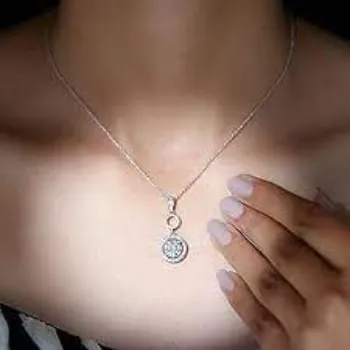 High Standard White Gold pendant