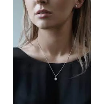 Shah Gems & Jewellery Manufacturing Co.White Gold pendant