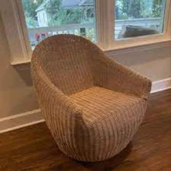 Fine Finishing Wicker Chair