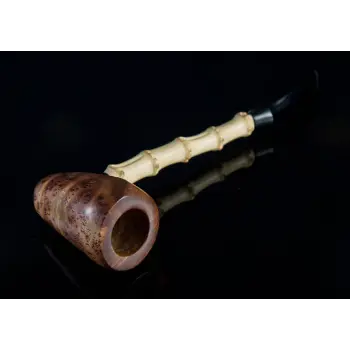 Attractive Wooden Cigarette Holder