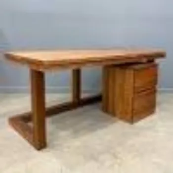  Long Lasting Wooden Workstation