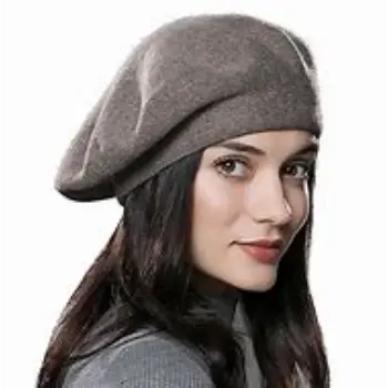 Ravishing Woolen Beret Cap