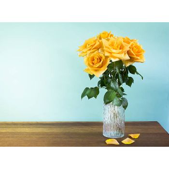  Fresh Yellow Rose