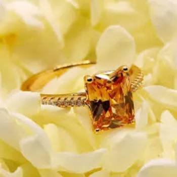 Swades zircon Ring